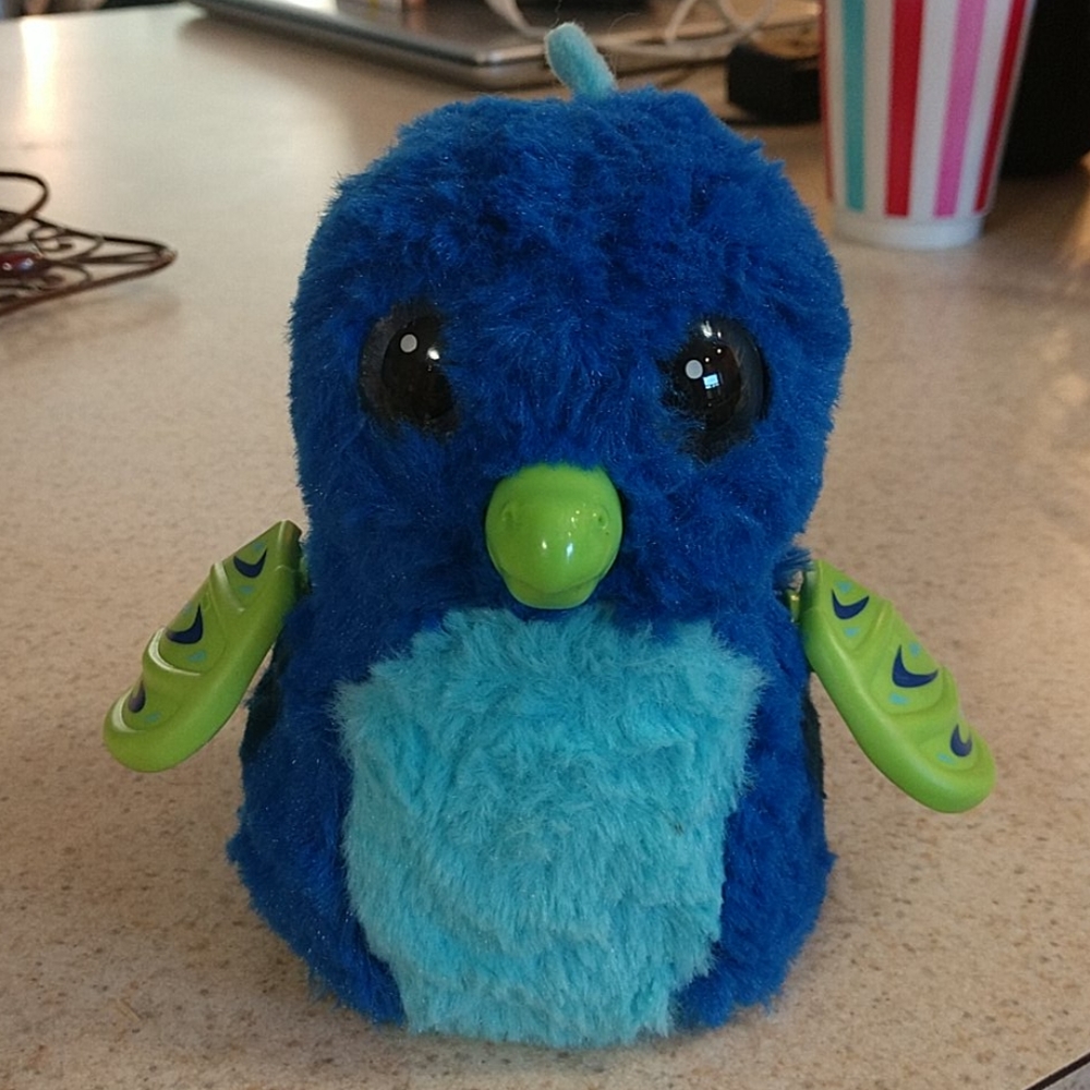 Blue/Green Draggle Hatchimal